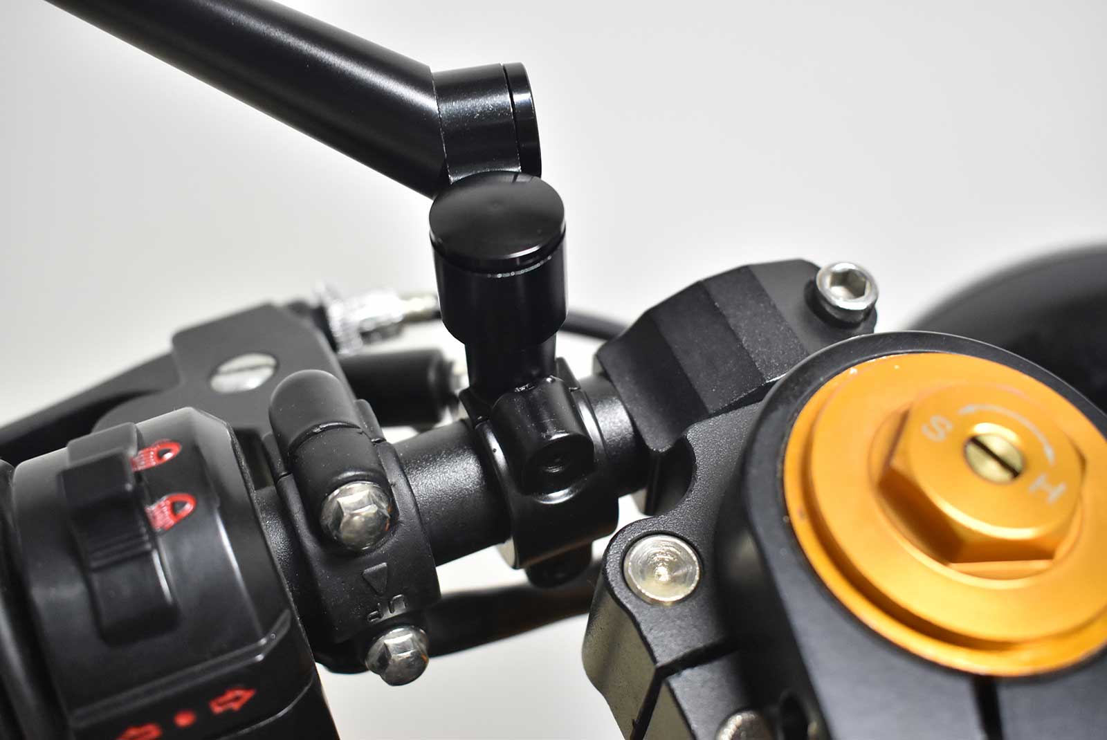 8mm Anti-Colockwise Black Motorcycle Mirror Mount Holder